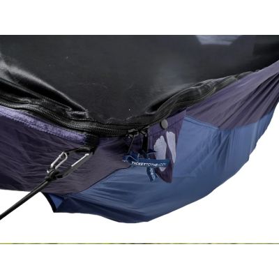 3. Hamak turystyczny Ticket To The Moon Pro Hammock Navy Blue (TMPROMAT06)