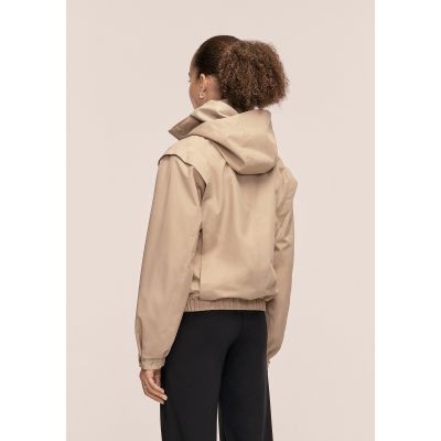 7. Kurtka damska CASALL Scandi Bomber Rain Jacket kolor beżowy