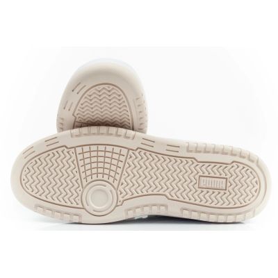 30. Buty Puma Doublecourt U 393284 06