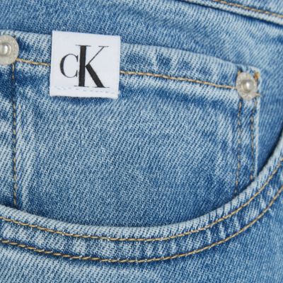 14. Jeansy Calvin Klein Jeans Slim Taper M J30J323690
