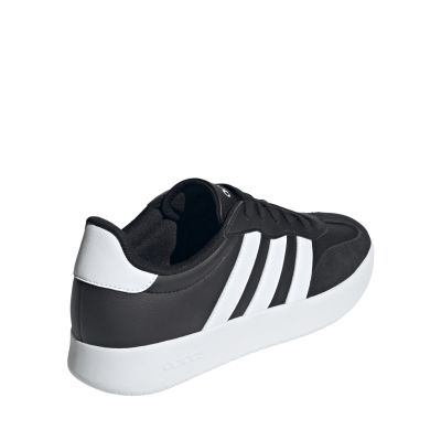 9. Buty adidas Barreda M JI2307
