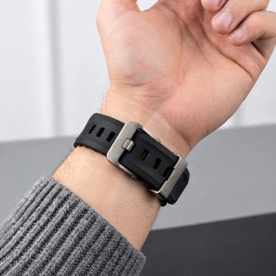 5. Pasek Tech-Protect Motion na Apple Watch 44 / 45 / 46 / 49 mm - czarny