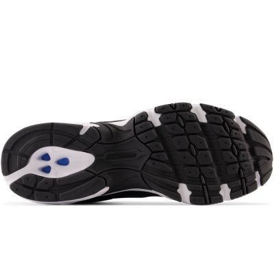 17. Buty New Balance MR530CC