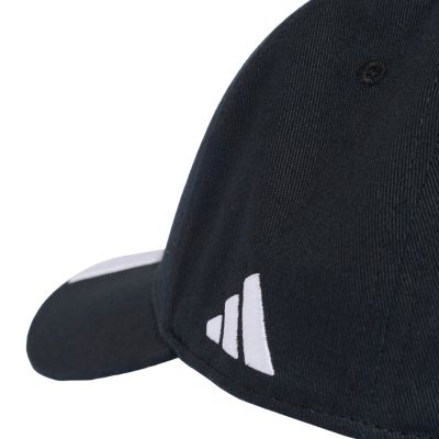4. Czapka z daszkiem dla dzieci adidas Manchester United czarna KT0654