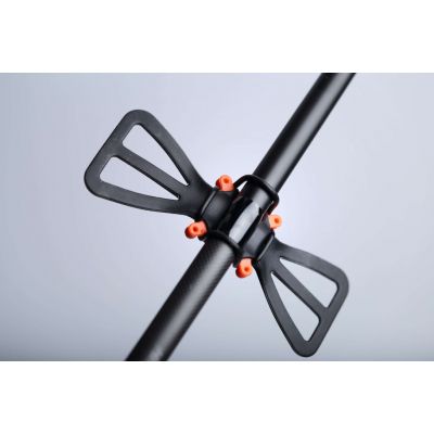14. Uchwyt na telefon Deeper Smartphone Mount