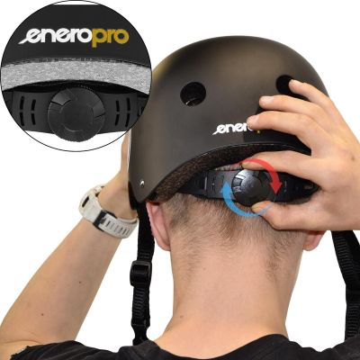 27. KASK SKATE KATANA CZARNY R.S ENERO PRO