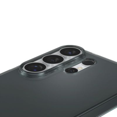 9. Etui Spigen Liquid Crystal na Samsung Galaxy S26 Ultra - półprzezroczyste