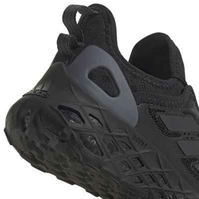 6. Buty do biegania adidas Web Boost Jr HQ4210