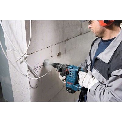 2. Bosch 0 611 24A 000 młot udarowo-obrotowy 800 W 900 RPM SDS Plus