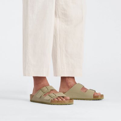 4. Klapki Birkenstock Arizona BS W 1027697