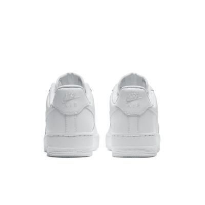 5. Buty Nike Air Force 1 '07 W DD8959-100