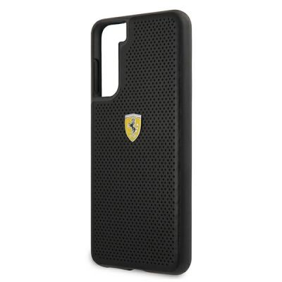 6. Etui Ferrari On Track Perforated na Samsung Galaxy S21+ - czarne