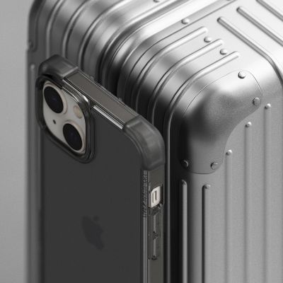 4. Ringke Fusion Bumper etui do iPhone 14 Plus szary