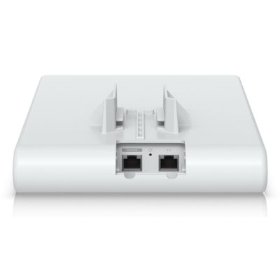 37. Access Point Wi-Fi 6 Ubiquiti UniFi U6 Mesh Pro 2.4GHz(2x2)/5GHz(2x2) PoE 2x1G (U6-Mesh-Pro-EU)
