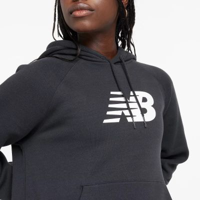7. Bluza New Balance Sport Fleece Logo Hoodie W WT43524BK