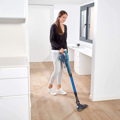 24. Odkurzacz pionowy przewodowy Black+Decker BXVMS600E (600W)