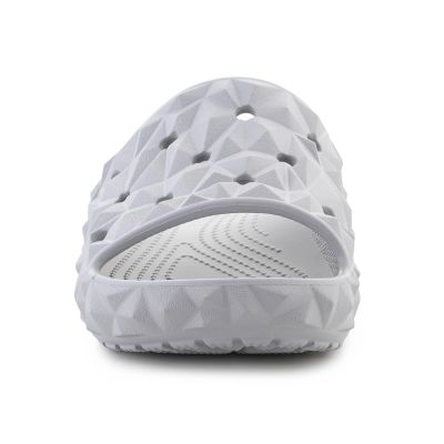 6. Klapki Crocs Classic Geometric Slide V2 W 209608-1FT