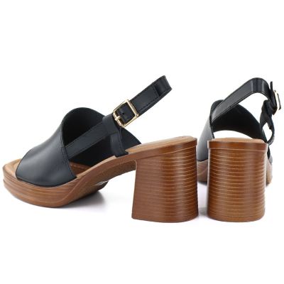 3. Sandały damskie na słupku czarne Potocki 54324