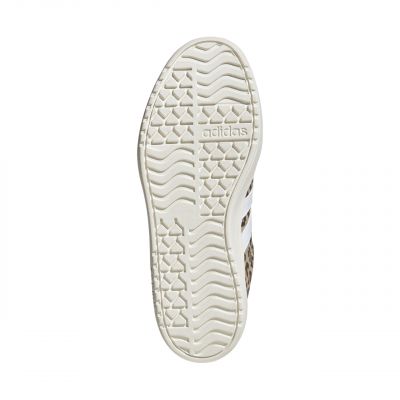 6. Buty adidas VL Court Bold W JS4376