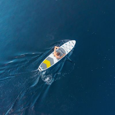 28. Deska SUP REBEL ACTIVE pompowana 350x81x15cm biała