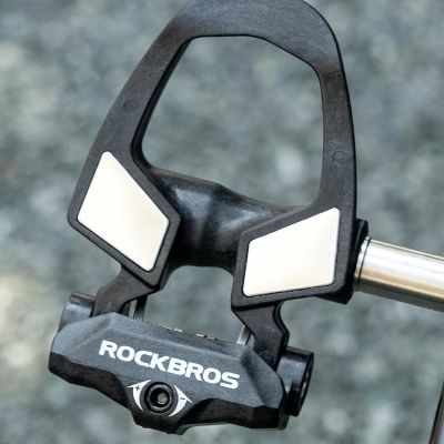 2. Bloki do pedałów Rockbros RD9 SPD z włókna węglowego i stopu tytanu - czarne