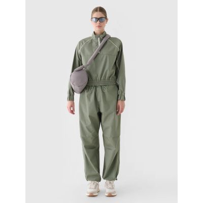 4. Spodnie casual parachute oversize damskie 4F 4FRSS24TTROF1330-44S