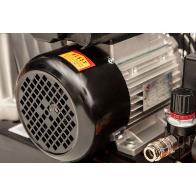 7. NEO tools 12K031 sprężarka