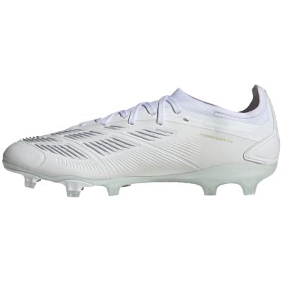 11. Buty piłkarskie adidas Predator Pro FG M IF6329