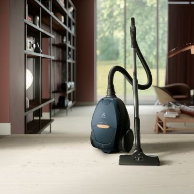 14. Odkurzacz ELECTROLUX Pure D8 PD82-8DB