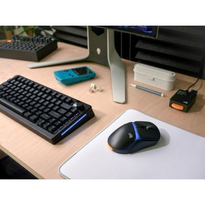 20. Glorious Gaming Model D3 Wireless myszka Dla praworęcznych RF Wireless Optyczny 30000 DPI