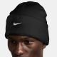 3. Czapka Nike Peak HF0187-010
