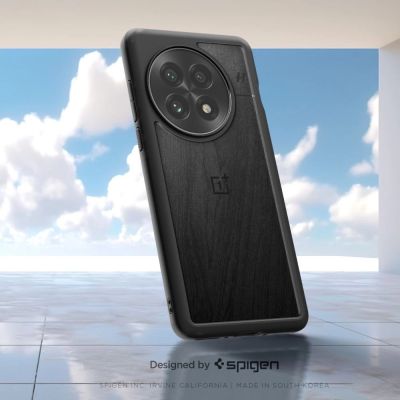 11. Etui Spigen Ultra Hybrid na OnePlus 13 - czarne