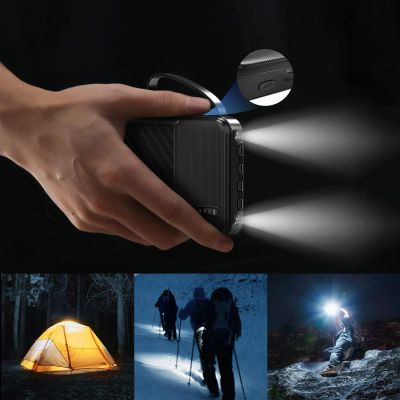 4. Powerbank Wozinsky W11-B 10000mAh 10W z wbudowanymi kablami i latarką - czarny