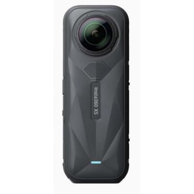 2. Kamera Insta360 X5 Standard Bundle