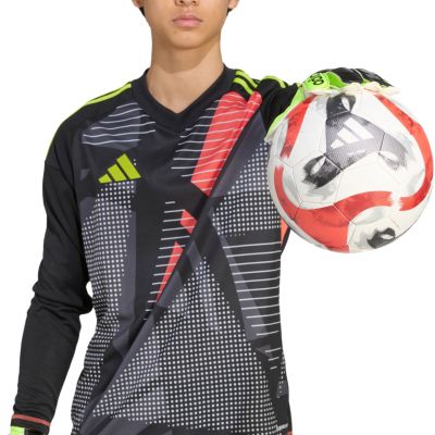 12. Rękawice bramkarskie adidas Copa Club JN5340