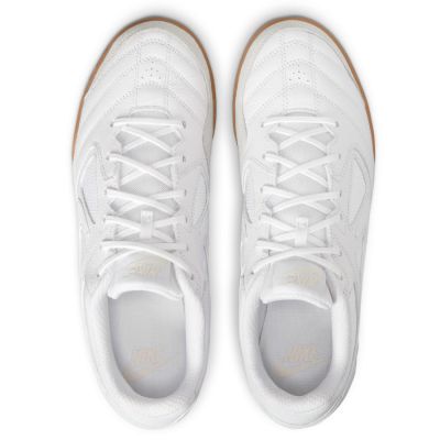 3. Buty Nike Gato IN HQ6019-100