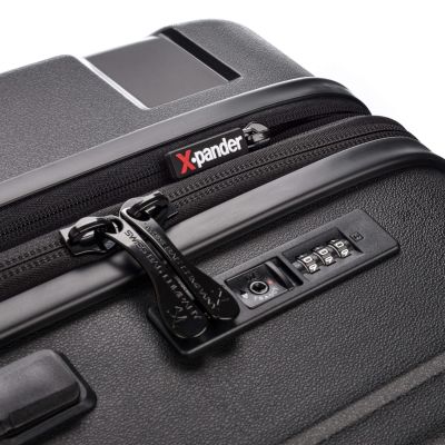 17. Walizka SwissBags Tourist 76444