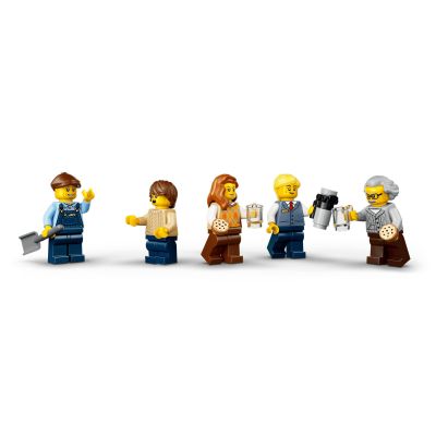 8. LEGO City 60511 - Retro pociąg z lokomotywą parową