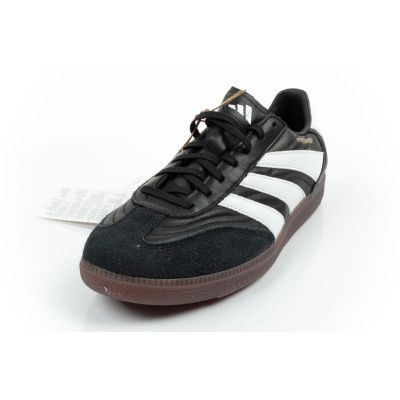 3. Adidas buty sportowe halowe Predator Freestyle obuwie piłkarskie