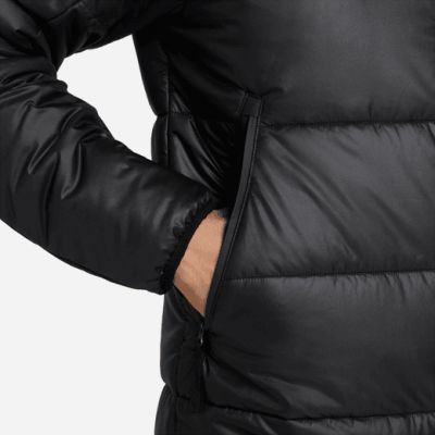 6. Kurtka Nike Therma-FIT Academy Pro M DJ6306-010