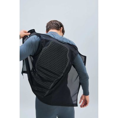 5. Ochraniacz POC M's VPD Max Vest czarny