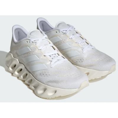 2. Buty adidas SWITCH FWD W ID1789