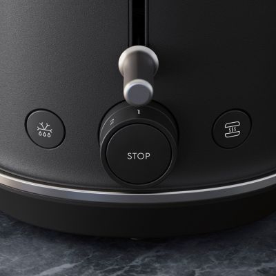 3. Toster ELECTROLUX E7T1-6BP Explore 7