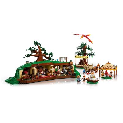 5. LEGO Icons 10354 - Władca Pierścieni: Shire