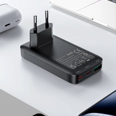 10. Ładowarka Acefast A100 65W GaN 2 USB-C+ USB-A ultra cienka - czarna
