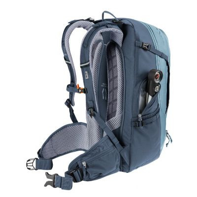 27. Plecak rowerowy Deuter Trans Alpine 30 320032413740