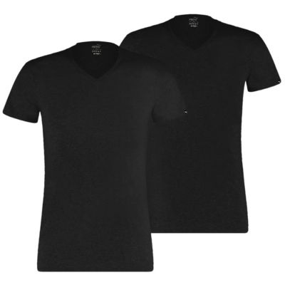 4. Koszulka Puma Basic V-Neck 2pak M 935017-01