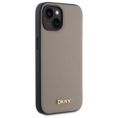 4. Etui DKNY Grained Metal Logo MagSafe na iPhone 15 - beżowe