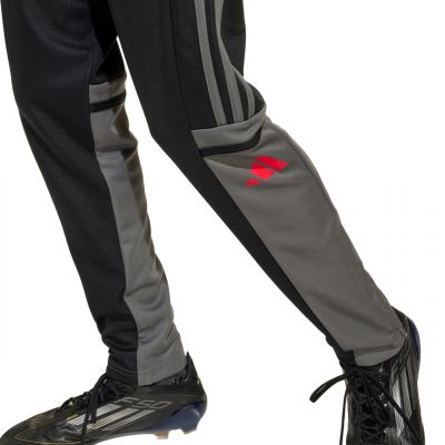 5. Spodnie adidas Squadra 25 Training Jr JD1628