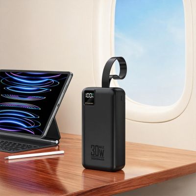 7. Powerbank Wozinsky W8-W 30000 mAh 30 W 2x USB-A i USB-C z latarką - czarny